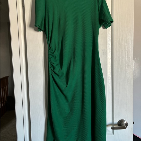 Zara Green Dress - Picture 6 of 7